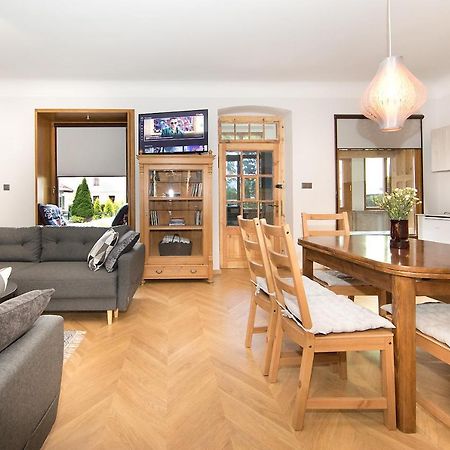 Apartamenty Stara Apteka สโตรเนีย ชล็องสเกีย ภายนอก รูปภาพ